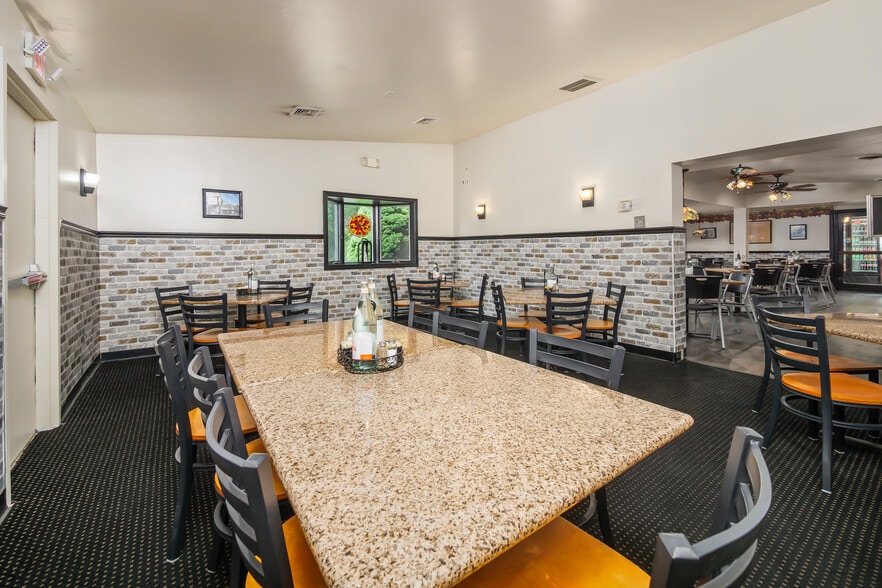 More Photos Of 270 E Northampton St, Bath Restaurant For Sale