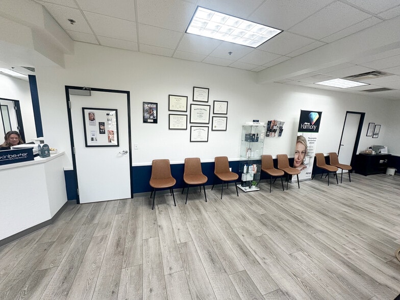 More Photos Of 600 S Dobson Rd, Chandler Medical For Lease