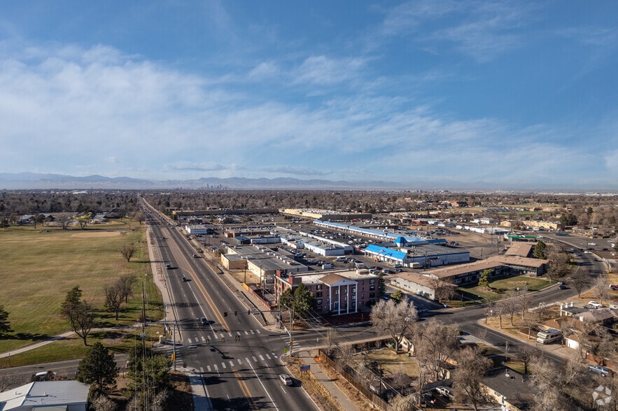 More Photos Of 152 Del Mar Cir, Aurora Apartments For Sale