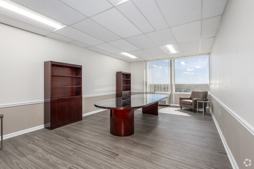 Photo of 9th Floor Ste 900,902,914