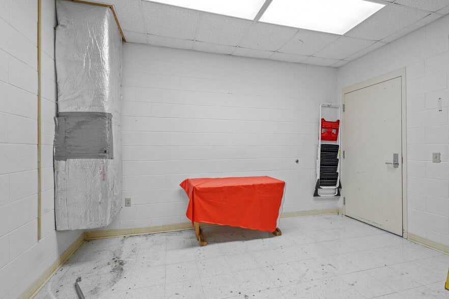 More Photos Of 414 S Church St, Endeavor Schools For Sale