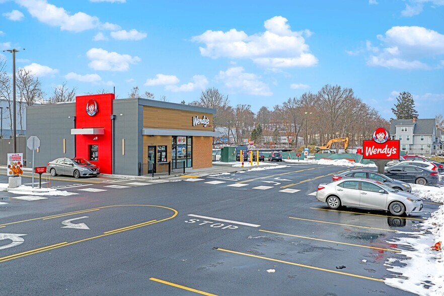 Primary Photo Of 860 Main st, Clinton General Retail For Sale