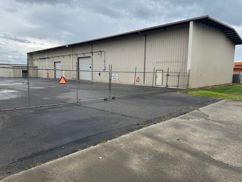 More Photos Of 295 Convair Ave, Chico Industrial For Sale