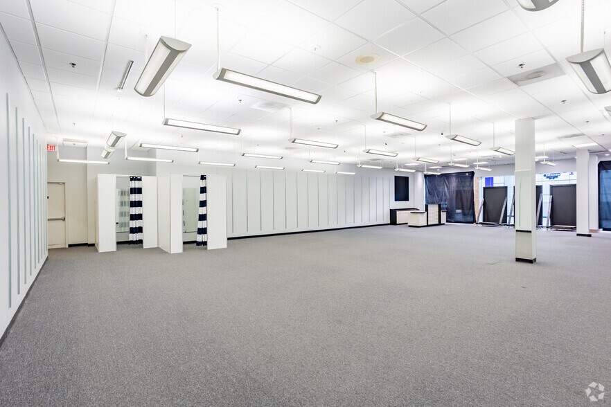 More Photos Of 1451 Coral Ridge Ave, Coralville Unknown For Sale