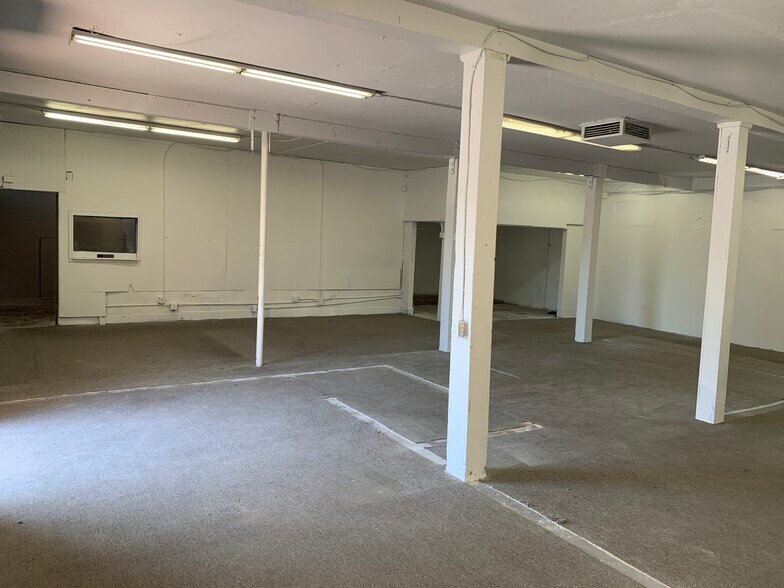 More Photos Of 501 S Fetterly Ave, East Los Angeles Storefront Retail Residential For Sale