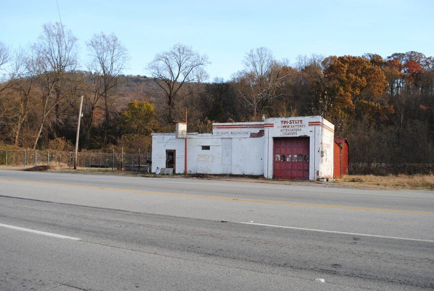 More Photos Of 2928 Cummings Hwy, Chattanooga Land For Sale