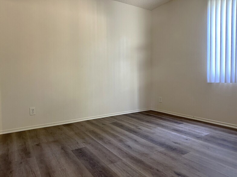More Photos Of 19550 E Cienega Ave, Covina Apartments For Sale