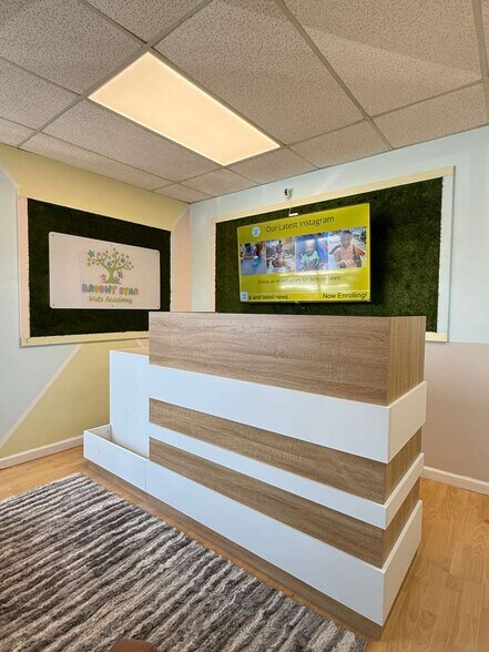 More Photos Of 3001 Johnson Ferry Rd, Marietta Daycare Center For Lease