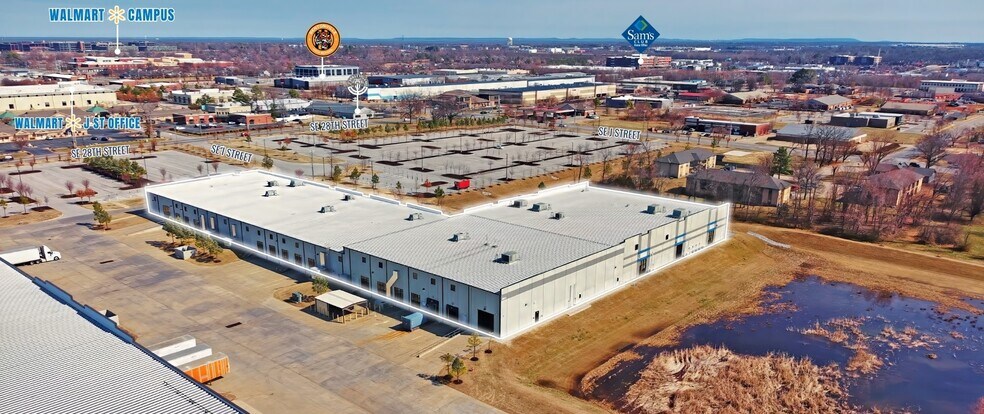 More Photos Of 2914 SE I St, Bentonville Office For Lease