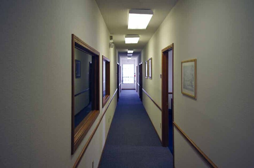 More Photos Of 7 Eagle Ctr, O'Fallon Office For Lease