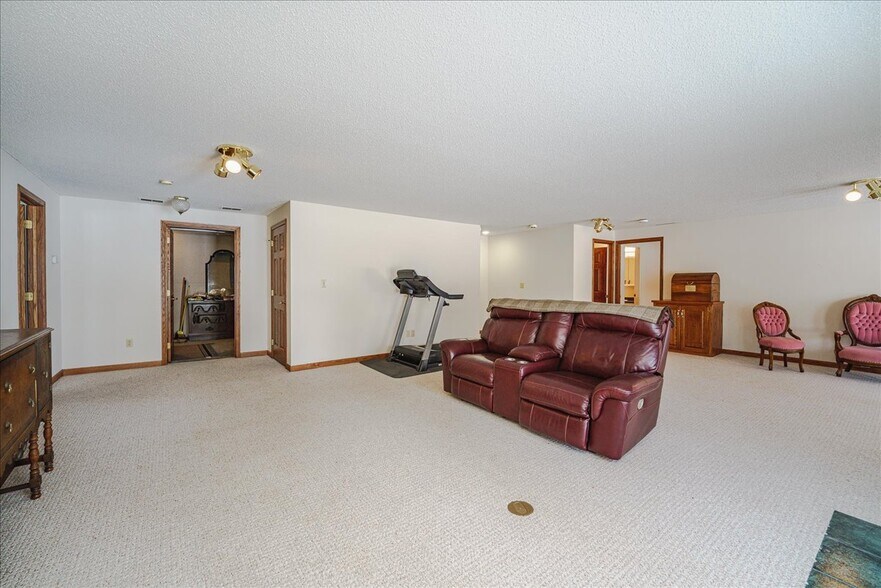 More Photos Of 12446 190th St, Milaca Flex For Sale