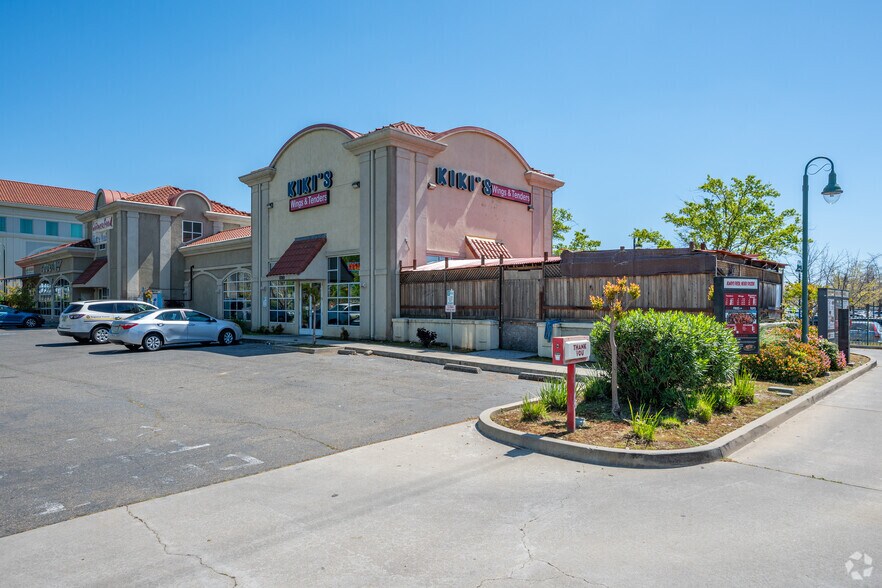 More Photos Of 3311 Power Inn Rd, Sacramento General Retail For Sale