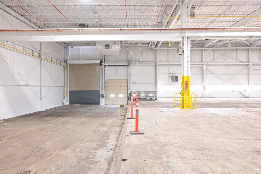 More Photos Of 4800 W Mitchell St, Milwaukee Unknown For Lease