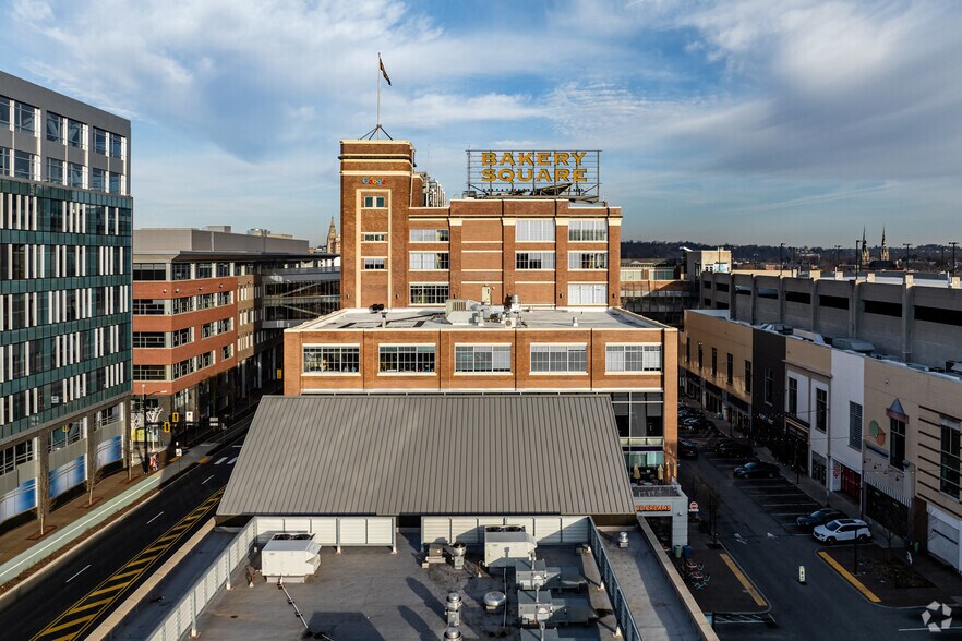 More Photos Of 6425 Penn Ave, Pittsburgh Unknown For Lease