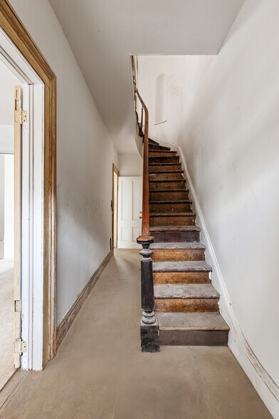 More Photos Of 738 Lafayette Ave, Brooklyn Apartments For Sale