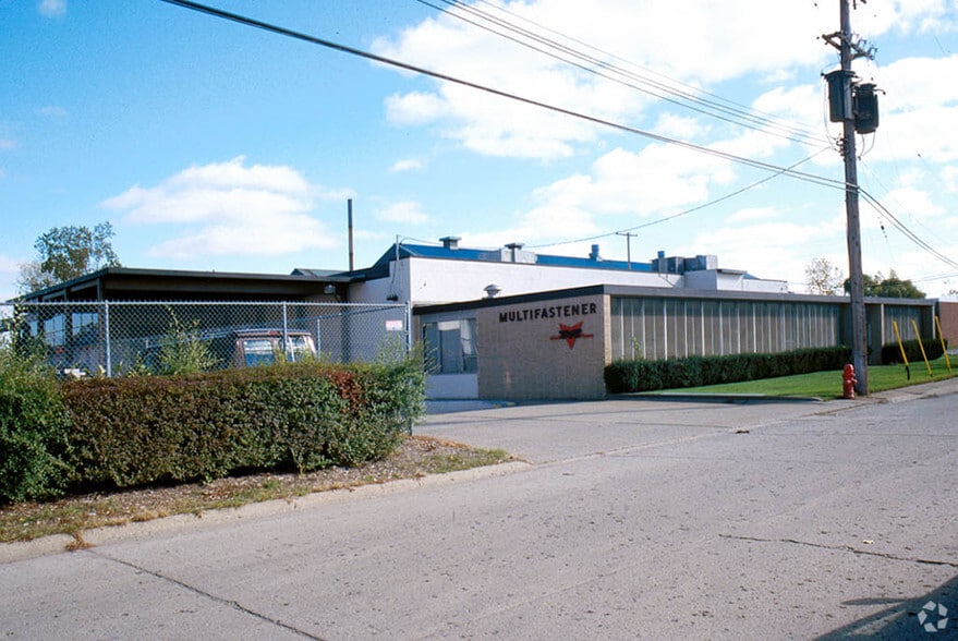 12668 Arnold, Redford, MI 48239 Warehouse For Sale
