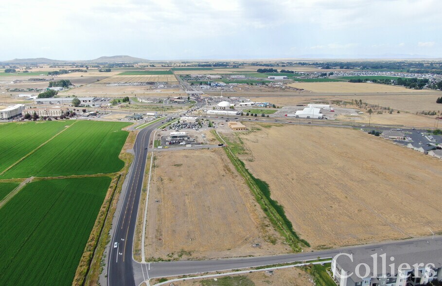 More Photos Of Yellowstone Highway, Rexburg Freestanding For Lease