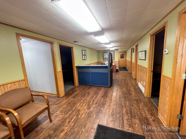 More Photos Of W8622 Willis Ray Rd, Whitewater Warehouse For Sale