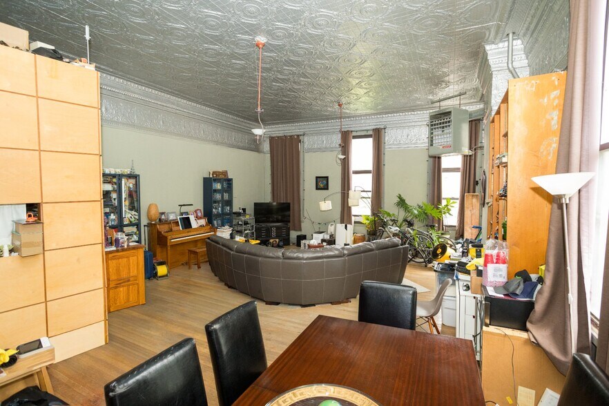 More Photos Of 500 Bloomfield St, Hoboken Storefront Retail Residential For Sale