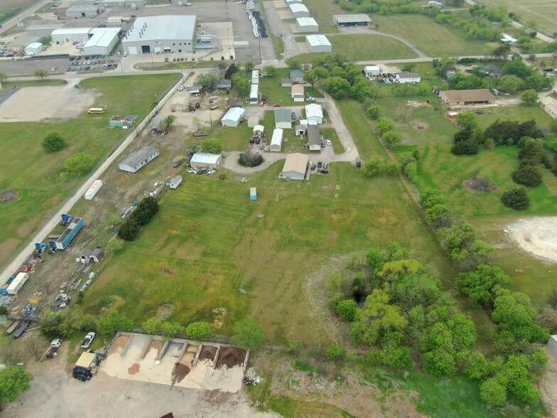 More Photos Of 4612 County Road 616, Alvarado Multifamily For Sale