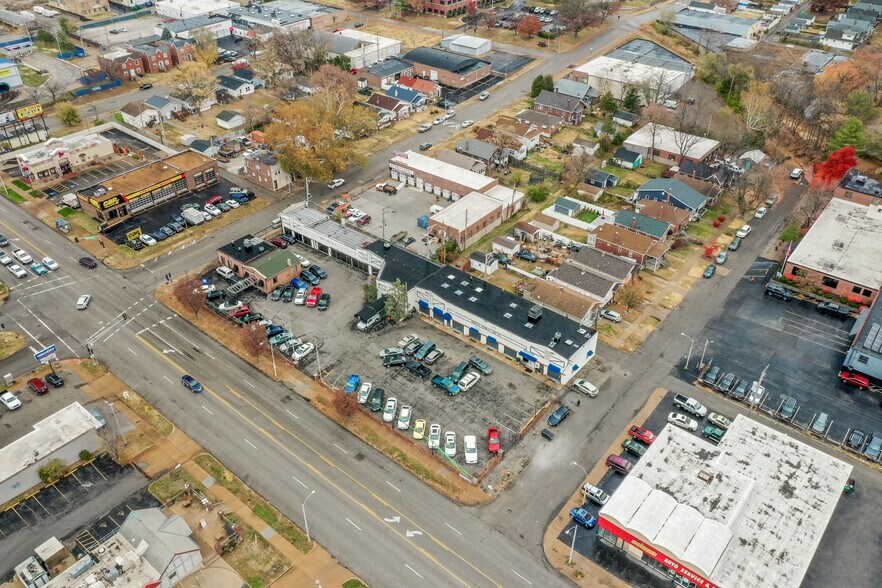 More Photos Of 3500 S Kingshighway Blvd, Saint Louis Auto Repair For Sale