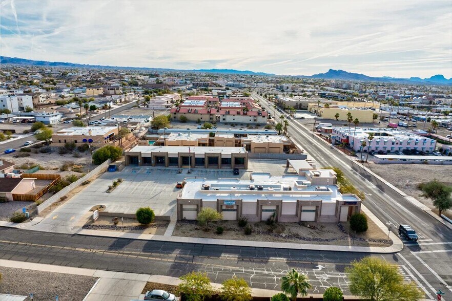 More Photos Of 2035 Mesquite Ave, Lake Havasu City Medical For Sale
