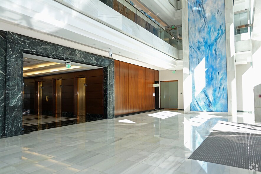 More Photos Of 101 E Kennedy Blvd, Tampa Office For Lease