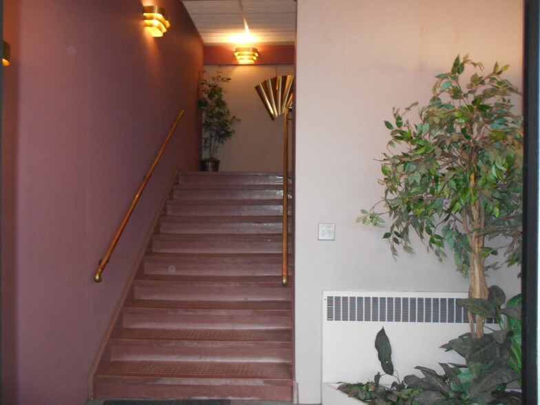 More Photos Of 334-336 Main St, West Haven Medical For Lease