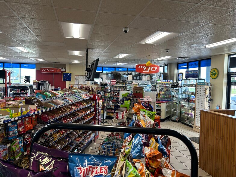 More Photos Of 20 Hampton St, Morris Service Station For Sale