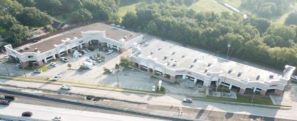 More Photos Of 1108 Gulf Fwy S, League City Medical For Lease