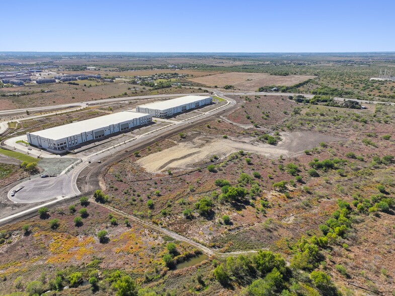 More Photos Of 1600 E McCarty Ln, San Marcos Unknown For Lease