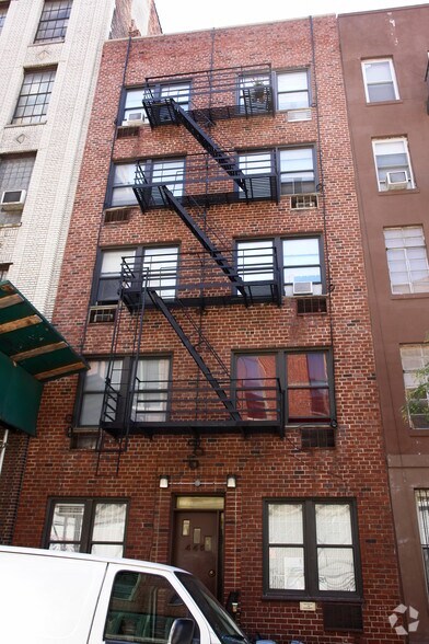 Primary Photo Of 446 W 55th St, New York Apartments For Sale