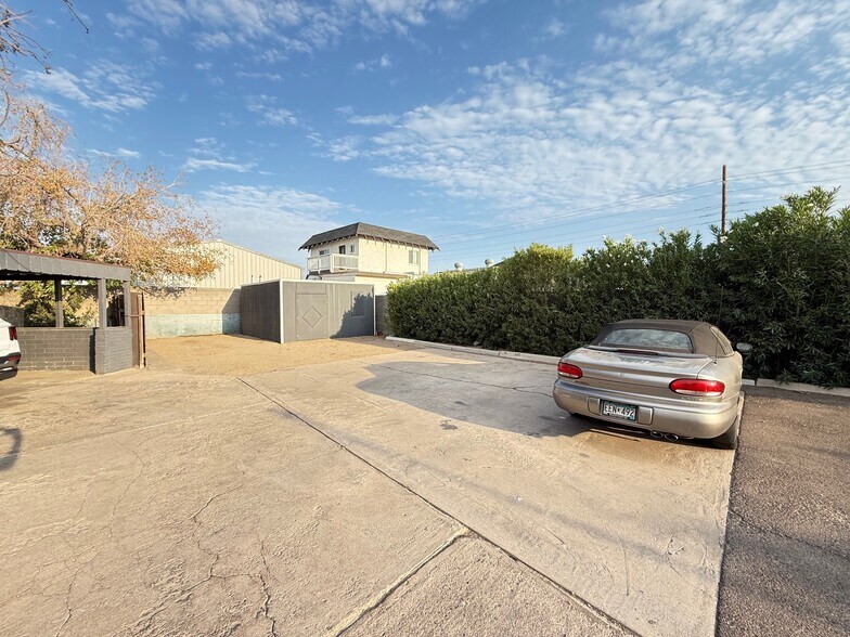 More Photos Of 9238 N 7th Ave, Phoenix Apartments For Sale