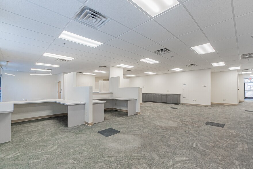 More Photos Of 2550 S 4th Ave, Yuma Freestanding For Lease