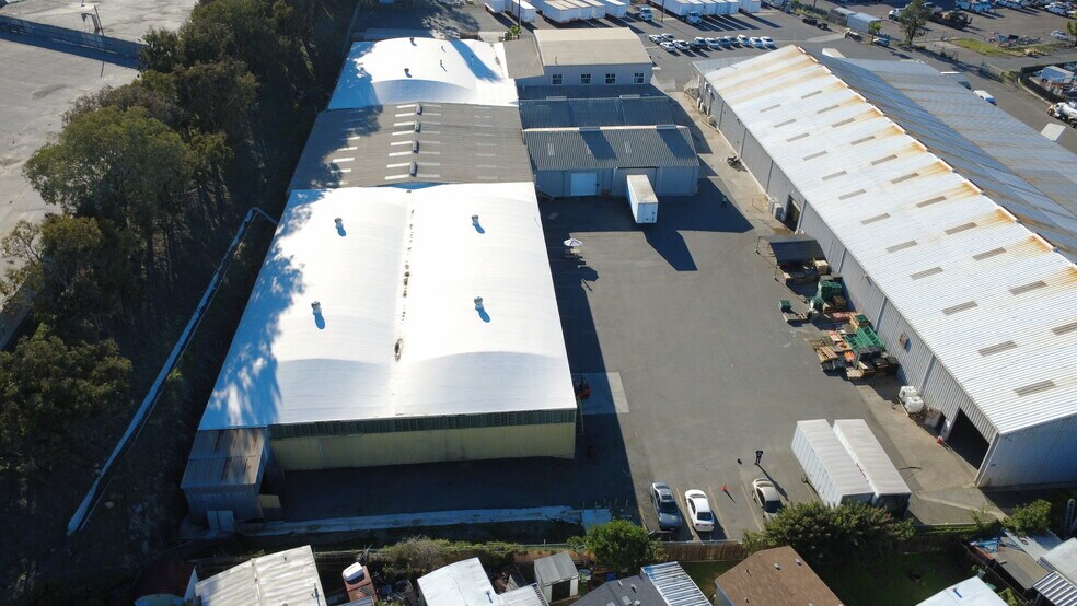 More Photos Of 10605 Jamacha Blvd, Spring Valley Manufacturing For Lease