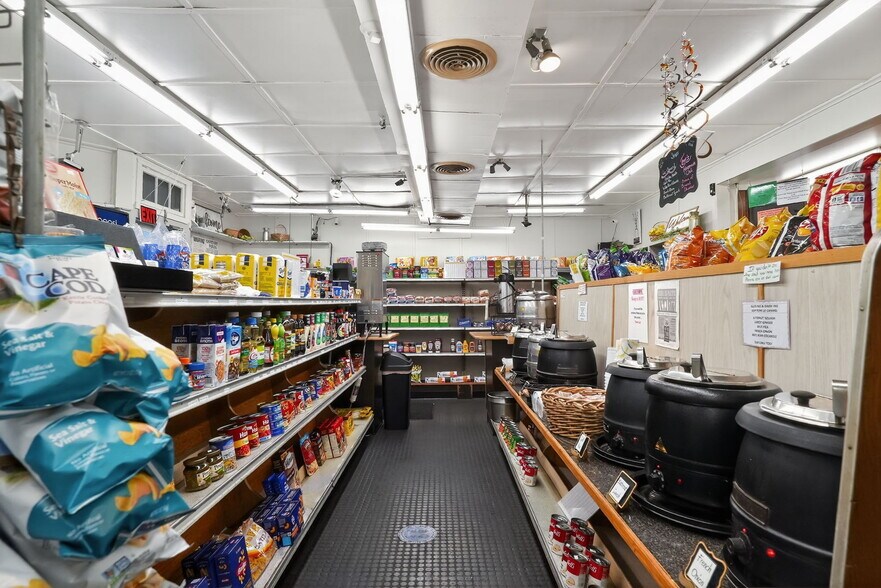 More Photos Of 56 Emerson St, Kingston Convenience Store For Sale