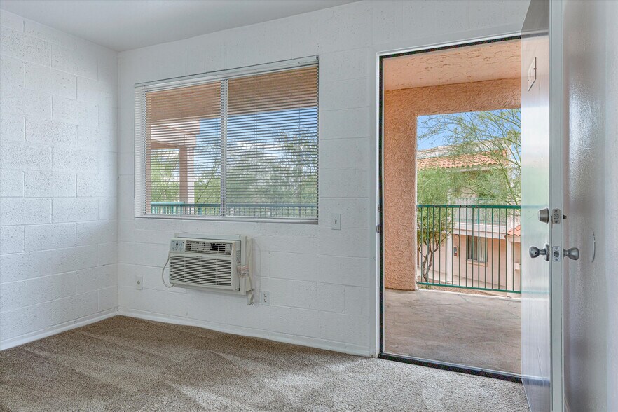 More Photos Of 5770 S Jeanette Blvd, Tucson Apartments For Sale
