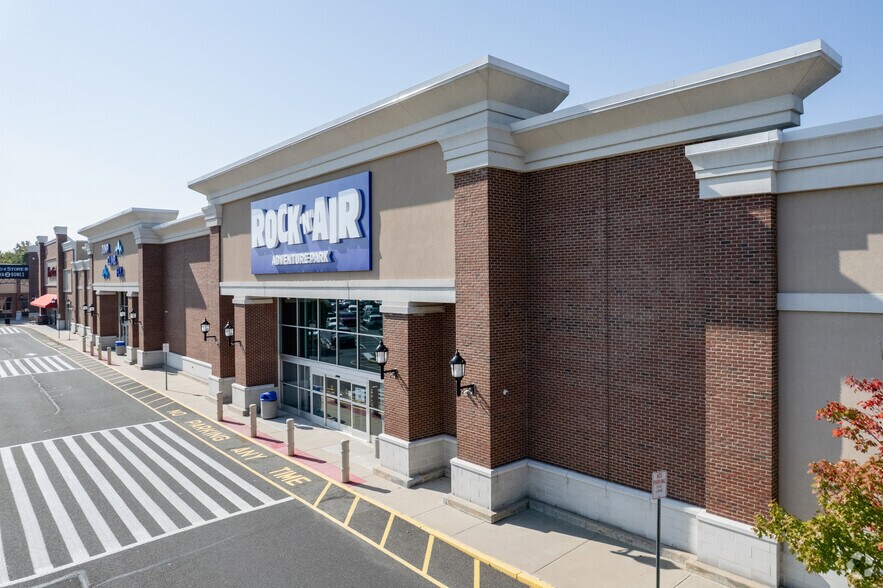 More Photos Of 581-623 Route 18, East Brunswick Unknown For Lease