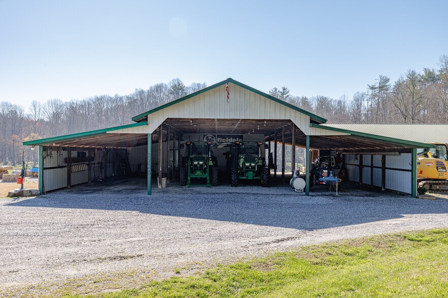 More Photos Of 2320 Hardman Rd, Clarkesville Land For Sale