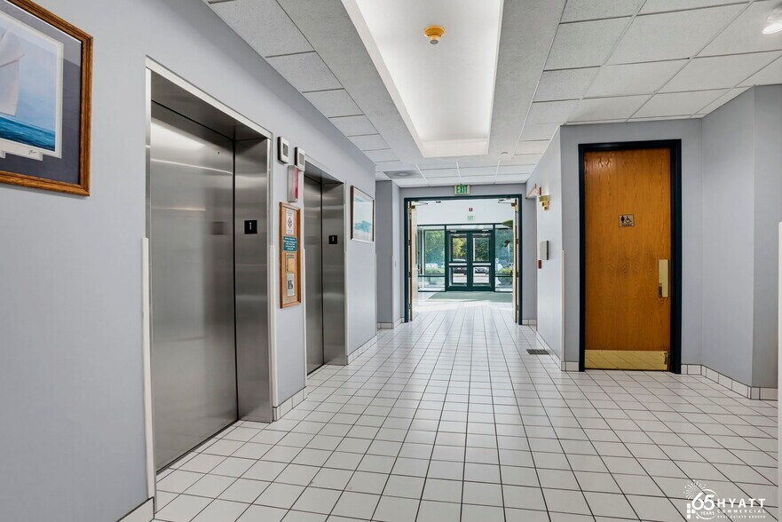 More Photos Of 44426 Wildwood Tech Pky, California Business Park For Lease