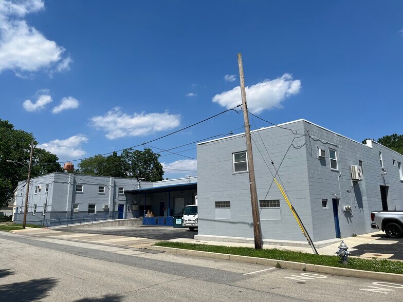 Primary Photo Of 100 Erickson Ave, Essington Warehouse For Sale