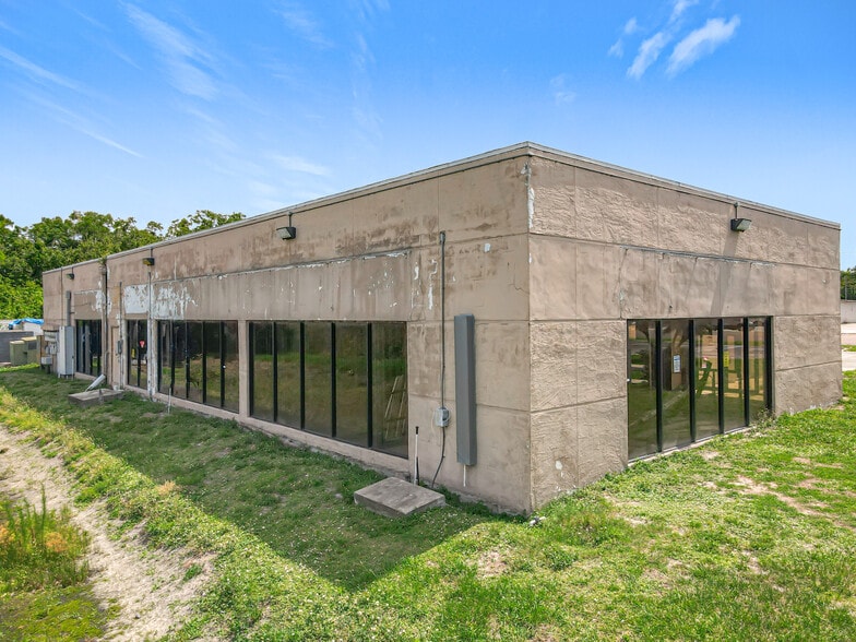 More Photos Of 576 N Semoran Blvd, Orlando Medical For Sale