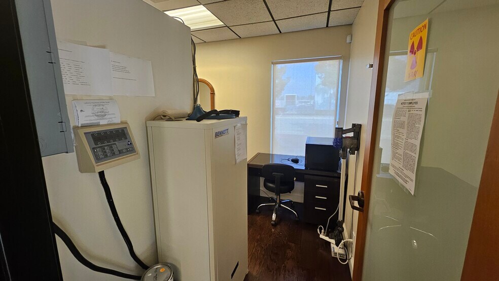 More Photos Of 3828 W Commonwealth Ave, Fullerton Office For Lease
