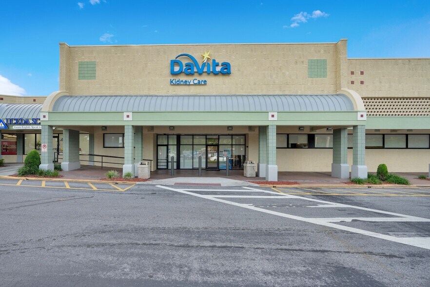 More Photos Of 4550-4666 Kirkman Rd, Orlando Unknown For Lease