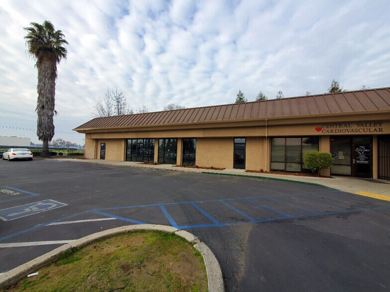 More Photos Of 3150 G St, Merced Medical For Lease