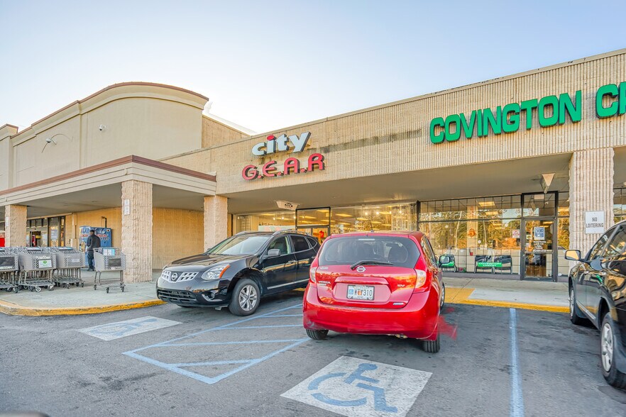 More Photos Of 1900 E Victory Dr, Savannah Unknown For Lease