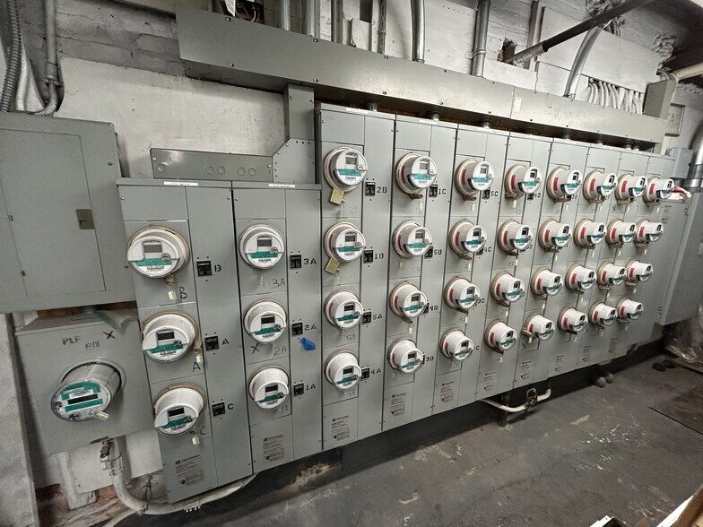 More Photos Of 680 E 140th St, Bronx Apartments For Sale