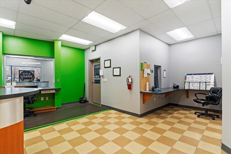 More Photos Of 3087 Washington Blvd, Ogden Freestanding For Sale