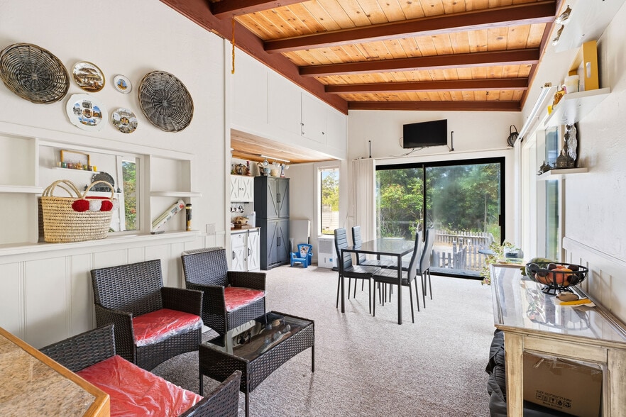 More Photos Of 23800 N Highway 1, Fort Bragg Apartments For Sale