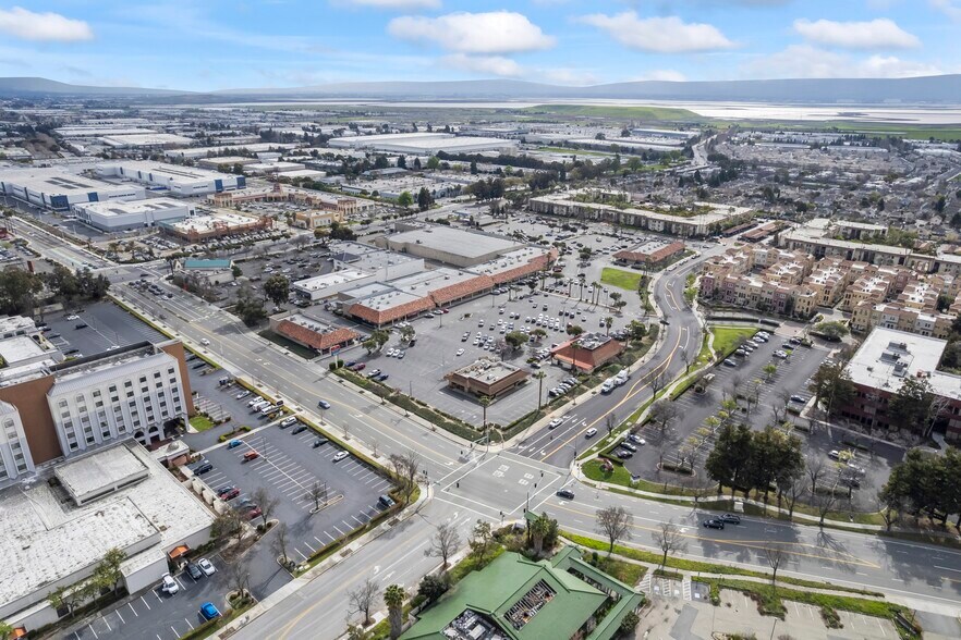 More Photos Of 39945 Balentine Dr, Newark Unknown For Lease